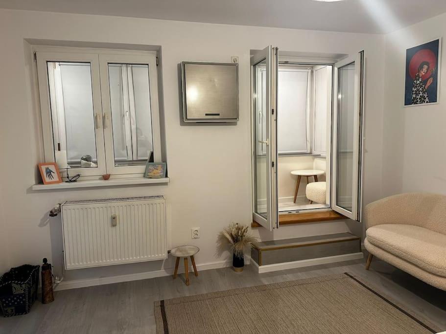 Studio Cozy Piata Victoriei Apartment บูคาเรสต์ ภายนอก รูปภาพ